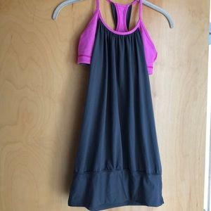 Lululemon gray pink flowy tank w/ bra size 4